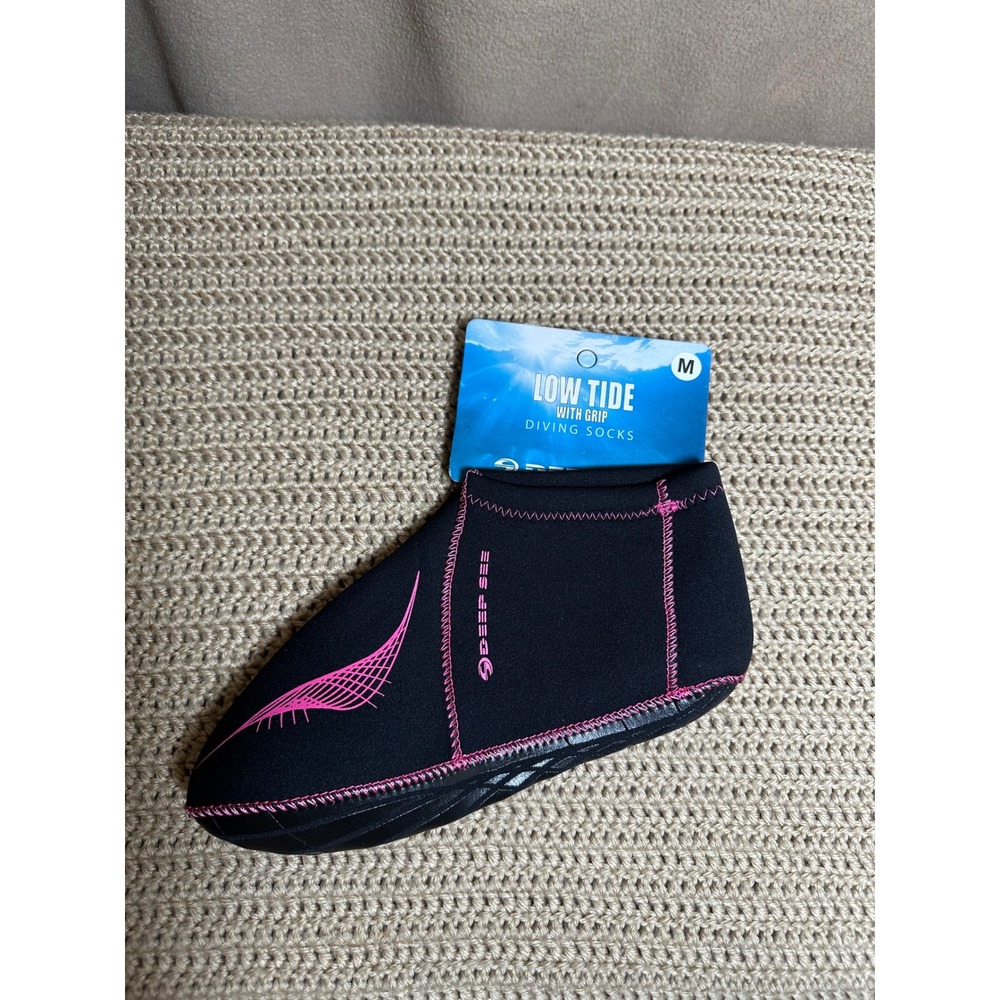 Deep See Low Tide Neoprene Diving Socks with Grip Black Pink Size Medium